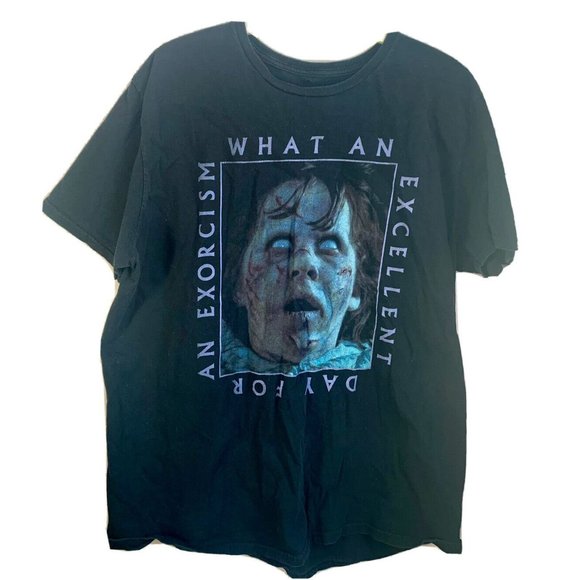 THE EXORCIST Horror Movie T Shirt Faded Black Distressed Fits XL 22.75x28.5” - Picture 1 of 4